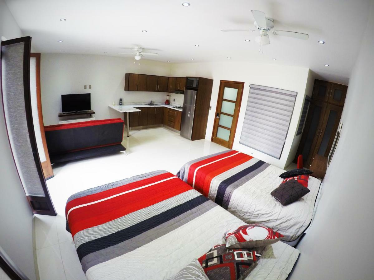 En El Centro 3 Hermoso Loft Familiar Ac Wifi 300 Mbps Aguascalientes Exterior foto
